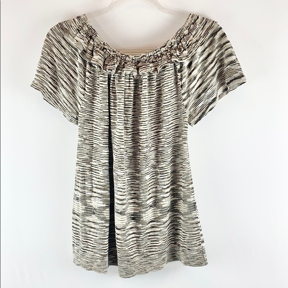 BANANA REPUBLIC | Ruffled Boatneck Stretchy Heathered Short-Sleeved Sweater - Picture 2 of 8